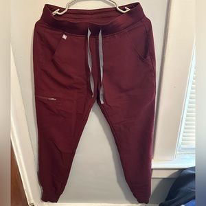 small burgundy figs joggers
